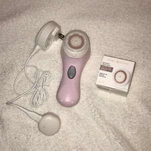 Clarisonic Mia 2 face brush w/2 new brush heads